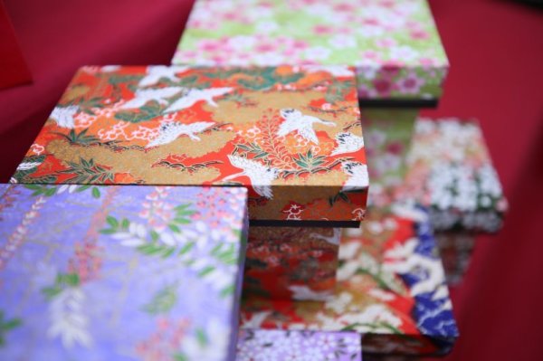 画像3: 高級ミニ茶箱入り　伊勢茶ギフト (3)